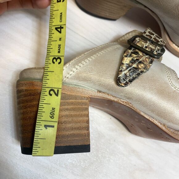 Freebird Caprice Women's Leather Sandals Size 7 Color Ice Slip On Heels - Picture 9 of 12